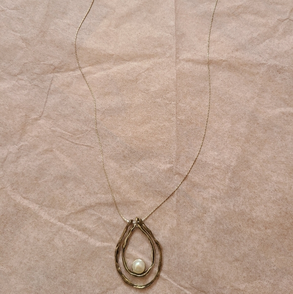 Necklace - Picture 1 of 5